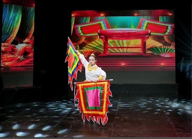 Young Vietnamese embrace heritage with modern twist
